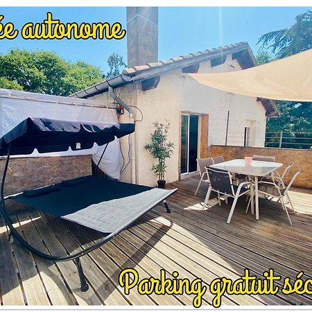 T3 En Duplex Pour 6 Pers Bien Place Terrasse Et Parking Inclus Apartman Toulouse Kültér fotó